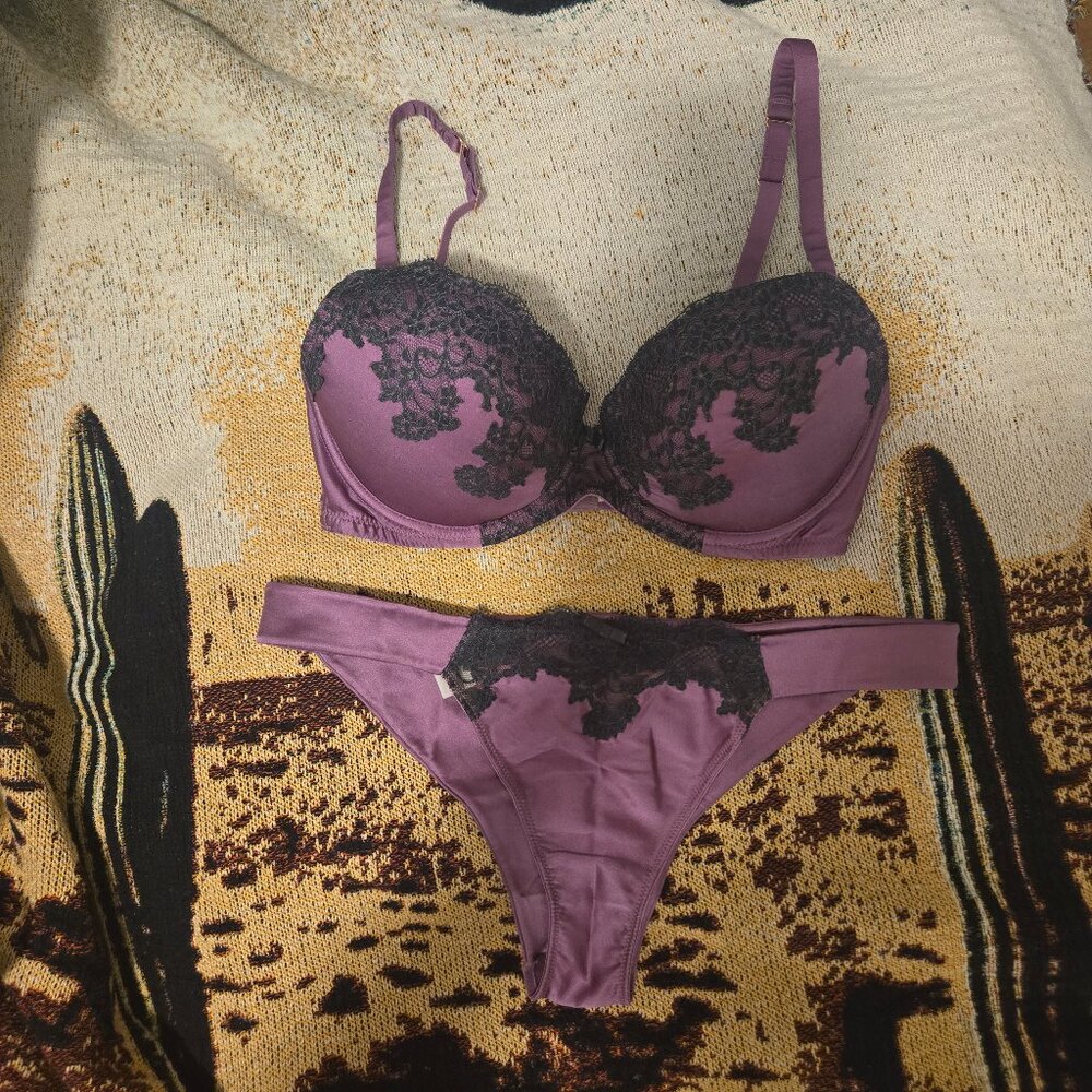Myla molded cup bra + panty